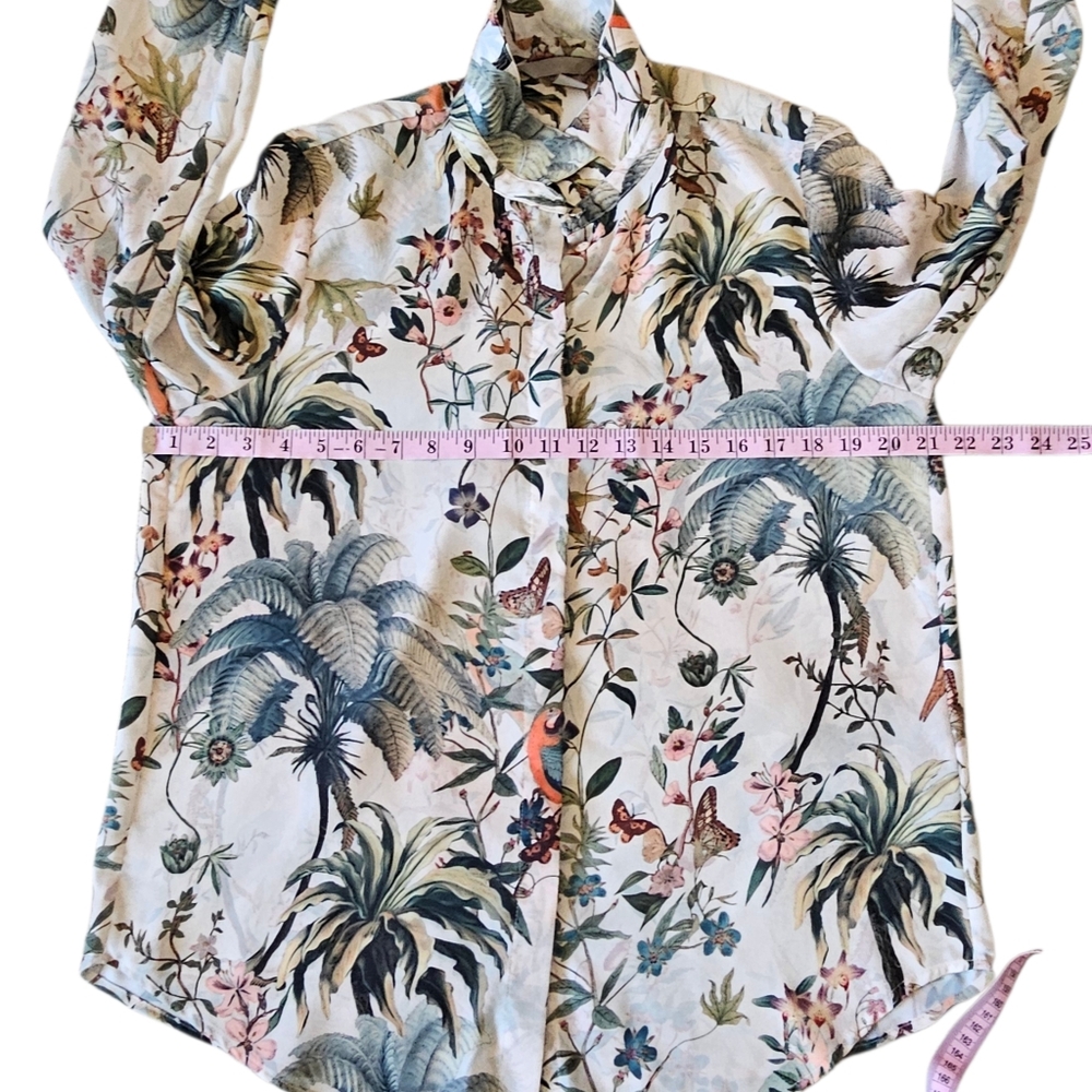 H&M Women's Tropical Print Blouse Size 6 Long Sleeve Button Up - Picture 7 of 12